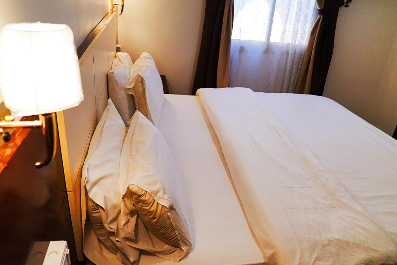 Loaloat Al Bahar Hotel Ал Хубар Екстериор снимка