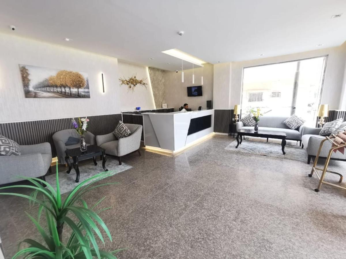 Loaloat Al Bahar Hotel Ал Хубар Екстериор снимка